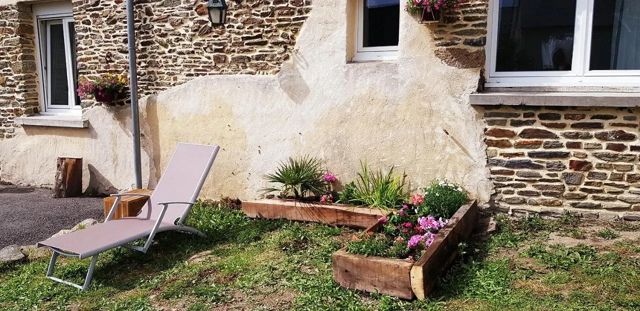 Holiday home Gite Timeo Mont Saint-Michel Pontorson